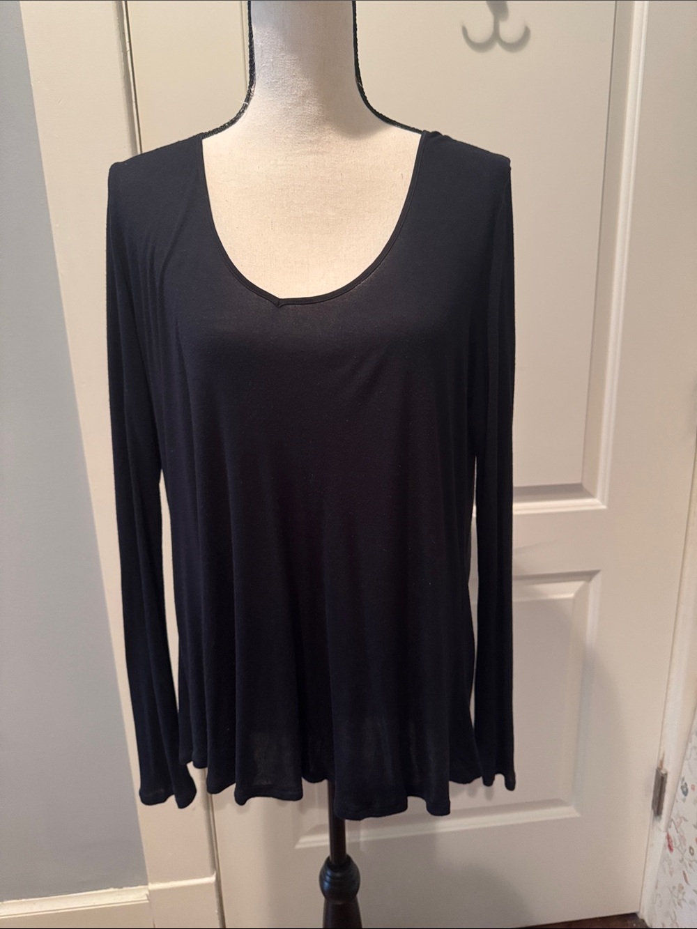 Victoria's Secret Black Long Sleeve Scoop Neck Top